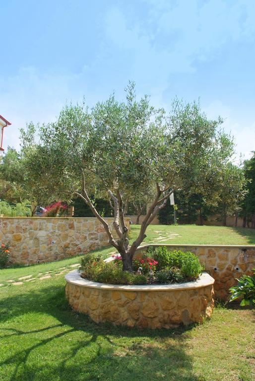 Sofia Luxury Maisonettes Никити Экстерьер фото